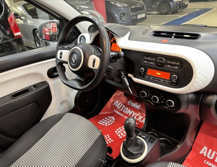 Renault Twingo Hatchback 999,0 52 kw