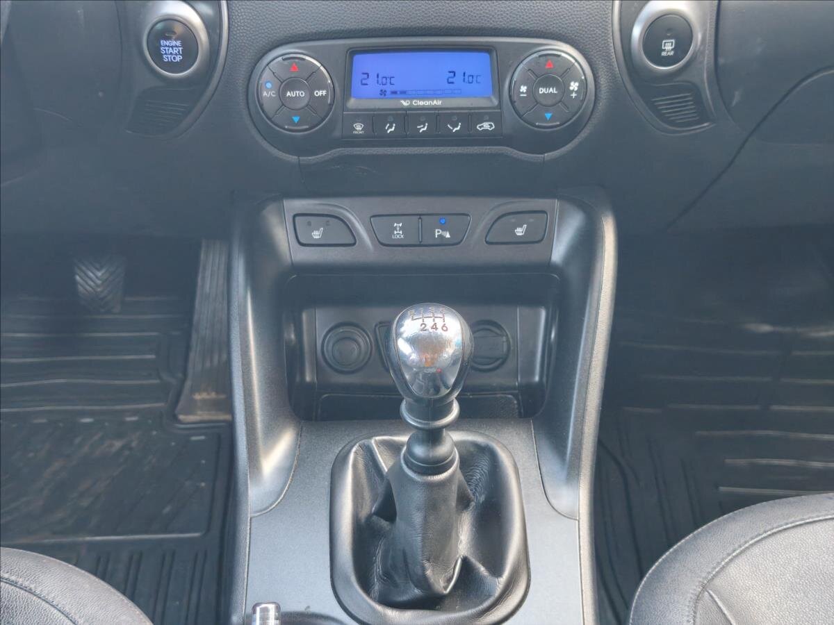 Hyundai ix35 SUV / Terénní 2,0 l 100 kw