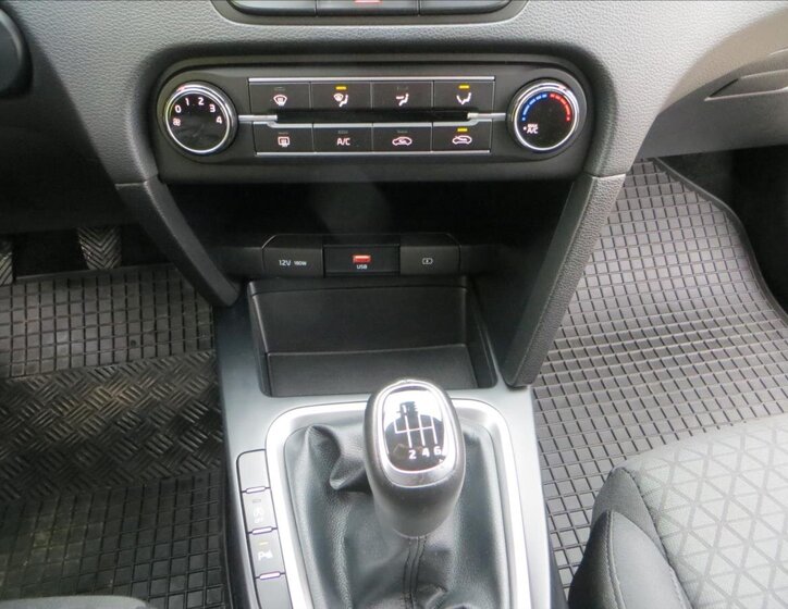 KIA Ceed Kombi 998,0 73 kw