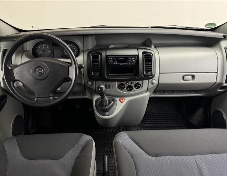 Opel Vivaro 7