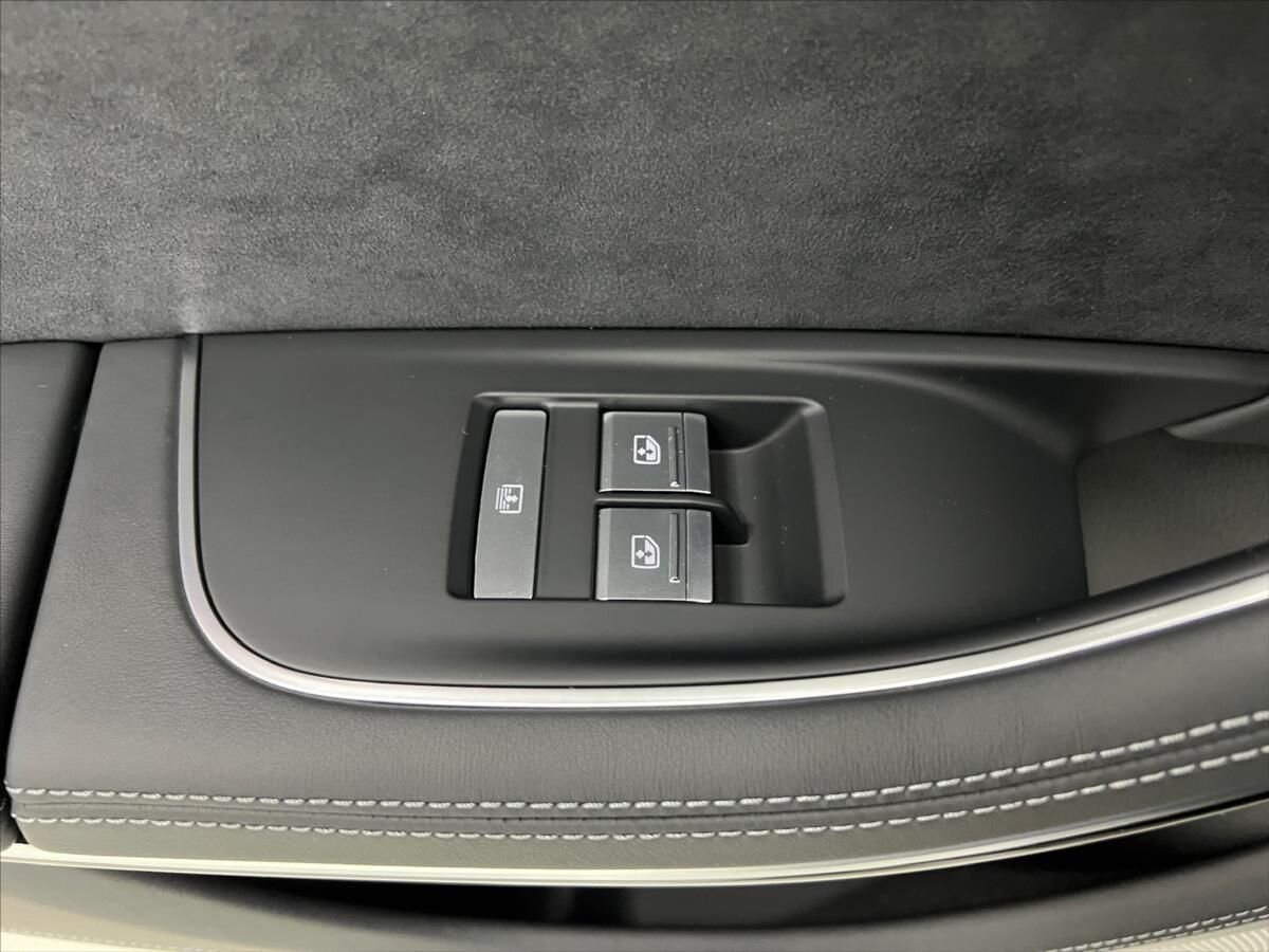Audi S8 Ostatní 4,0 l 420 kw