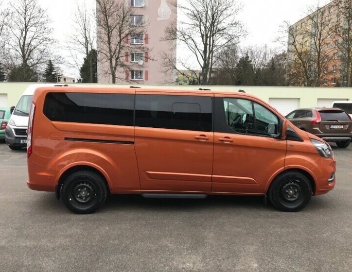 Ford Tourneo 1