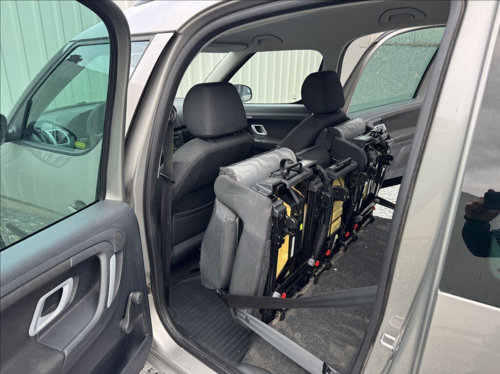 Škoda Roomster Kombi 1,2 l 51 kw