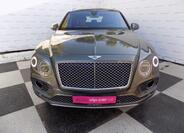 Bentley Bentayga 4