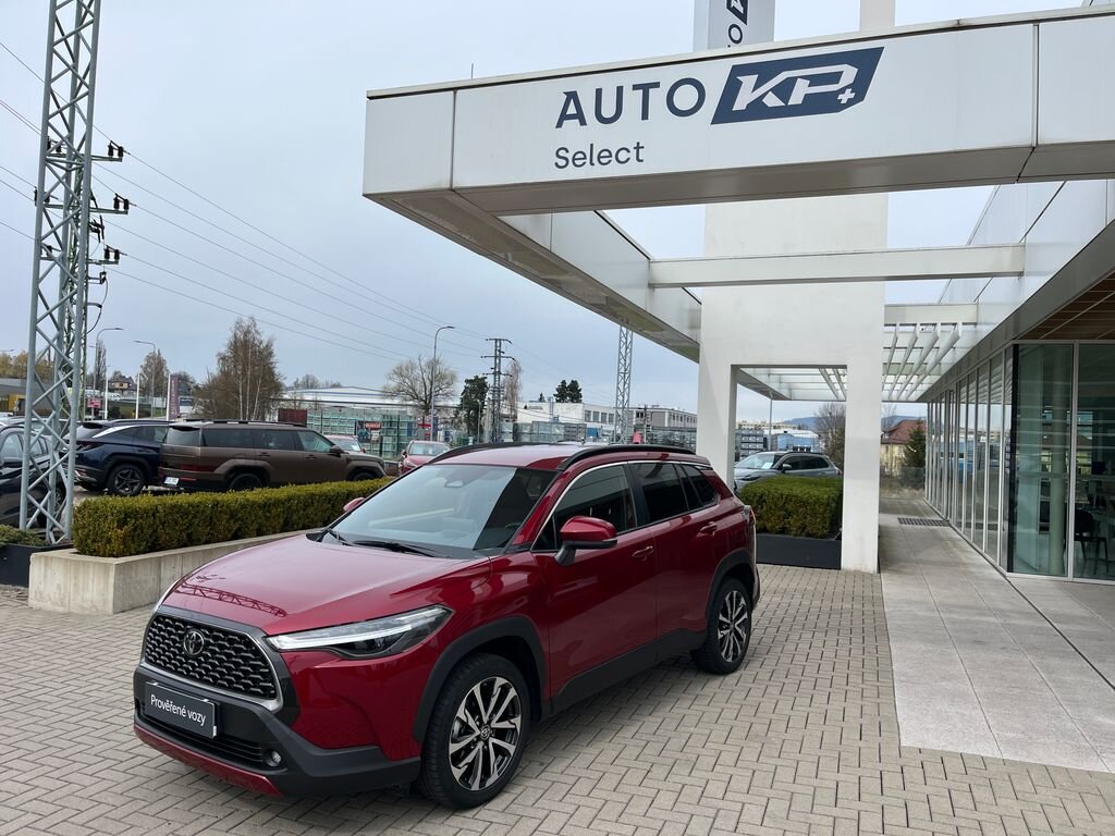 Toyota Corolla Cross SUV / Terénní 1,8 l 72 kw