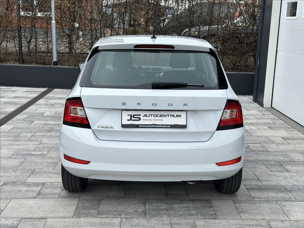 Škoda Fabia Hatchback 999,0 70 kw