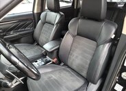 Mitsubishi Outlander SUV / Terénní 2,4 l 165 kw