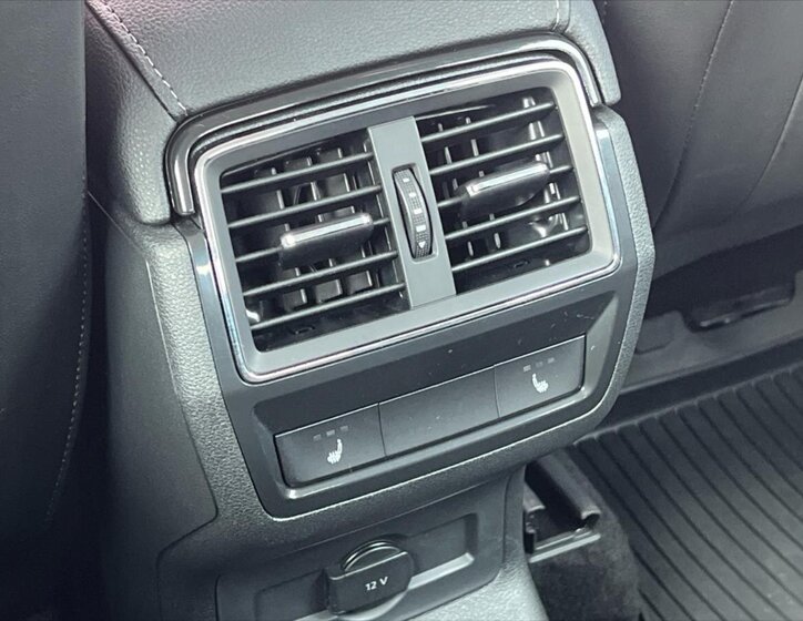 Škoda Karoq Kombi 1,5 l 110 kw