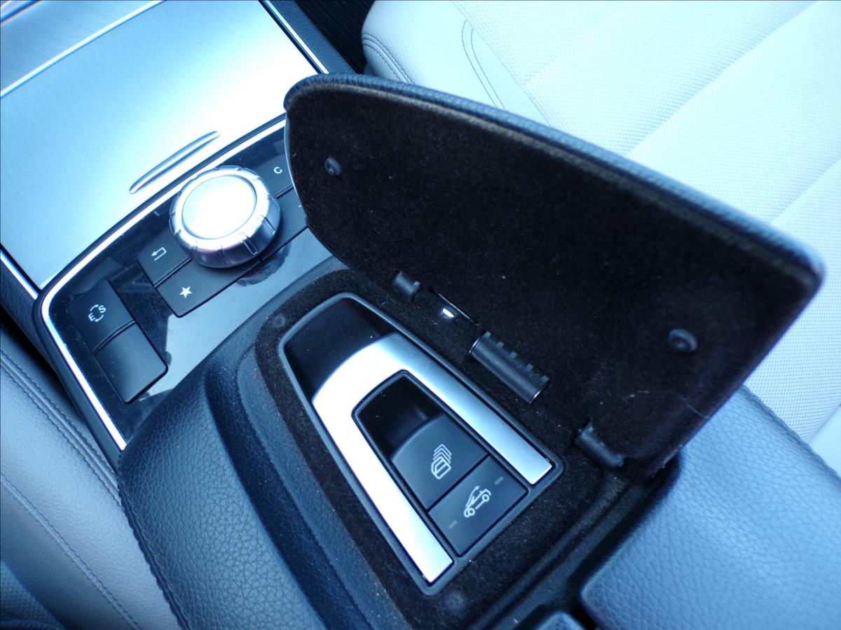 Mercedes-Benz Třídy E