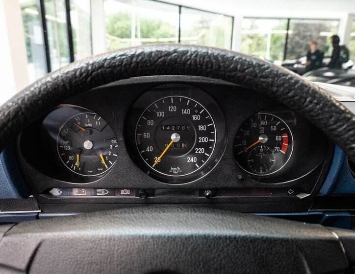 Mercedes-Benz SL Kabriolet 4,5 l 165 kw