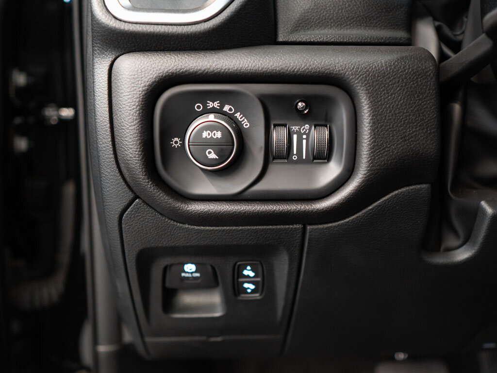 Dodge RAM Pick-up 5,7 l 291 kw