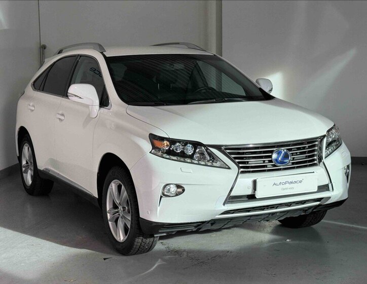 Lexus RX SUV / Terénní 3,5 l 183 kw