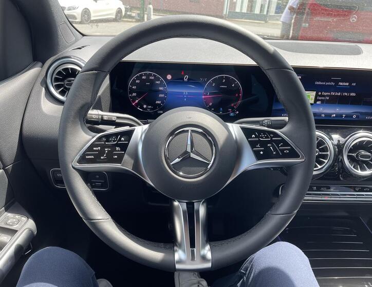 Mercedes-Benz Třídy B 8