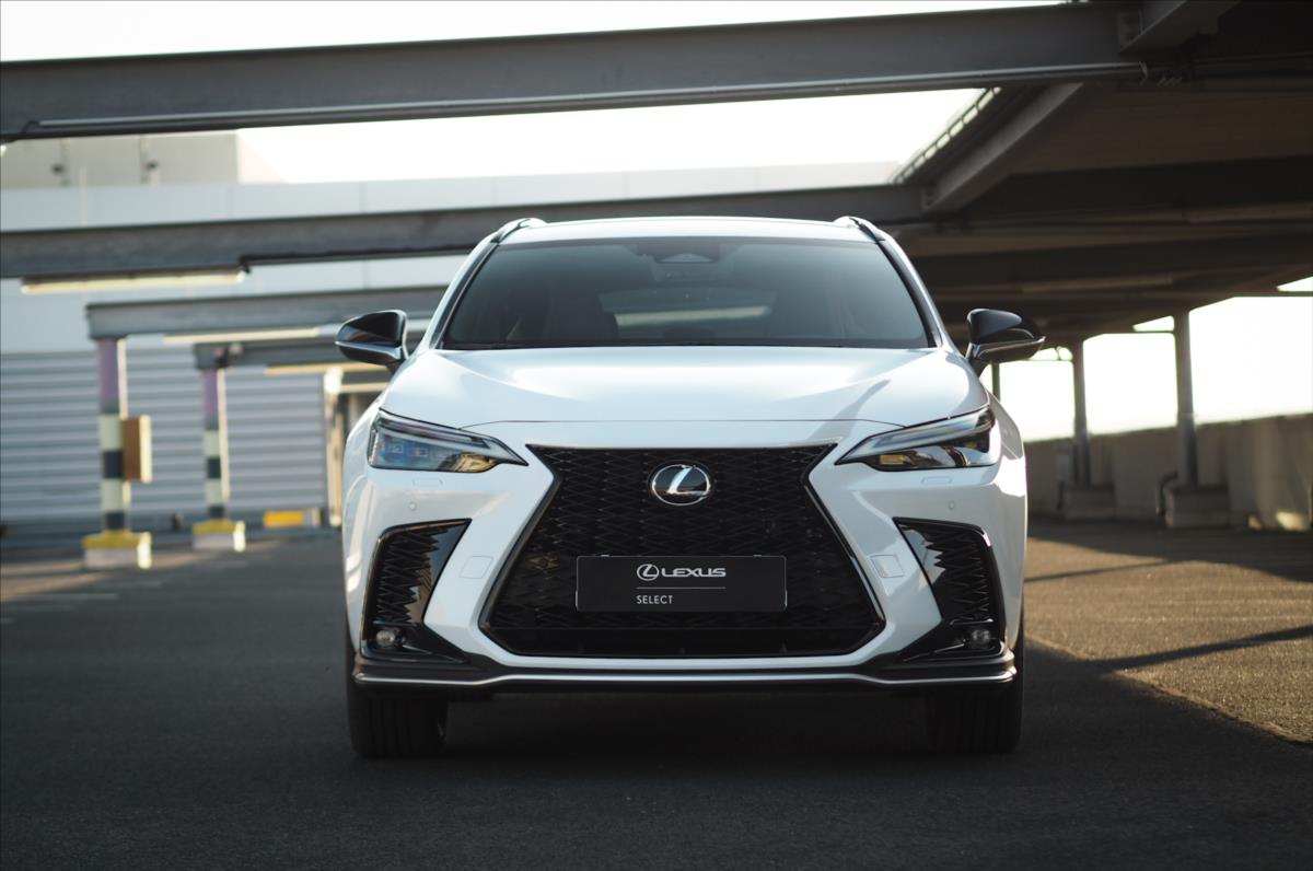 Lexus NX 450h plus