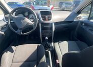 Peugeot 207 6