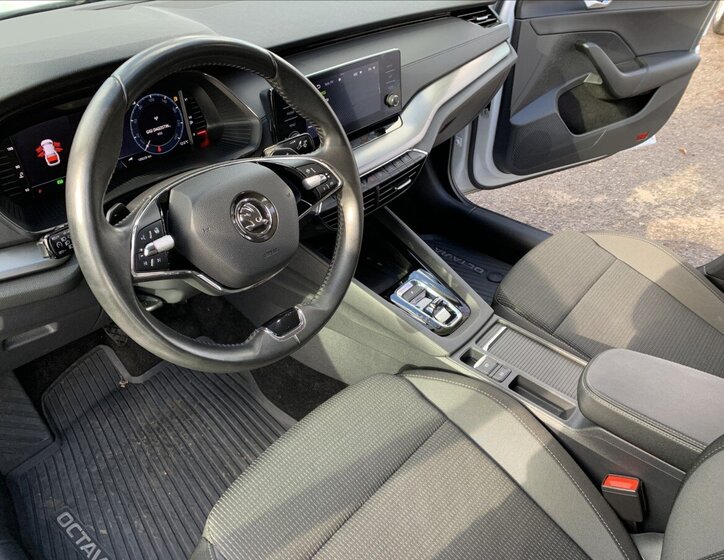 Škoda Octavia Sedan 2,0 l 85 kw