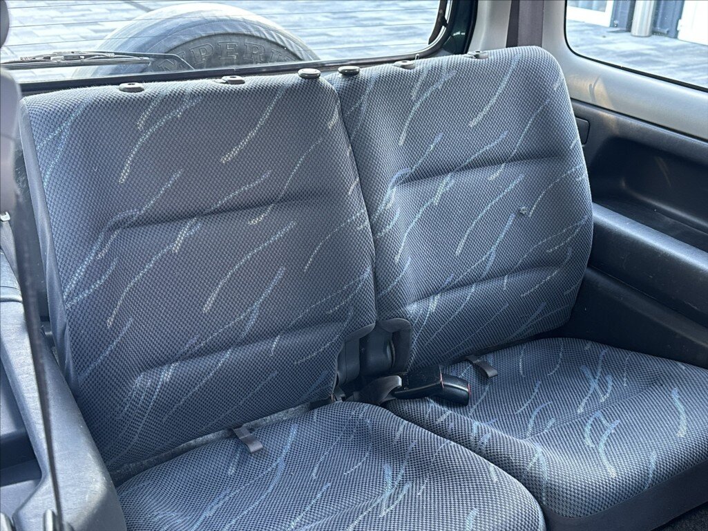 Suzuki Jimny Ostatní 1,3 l 60 kw