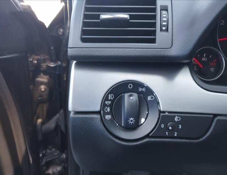 Audi A4 Sedan / Limuzína 1,8 l 120 kw