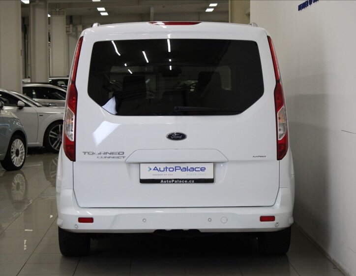 Ford Tourneo Connect 4
