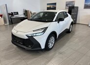 Toyota C-HR SUV / Terénní 1,8 l 103 kw