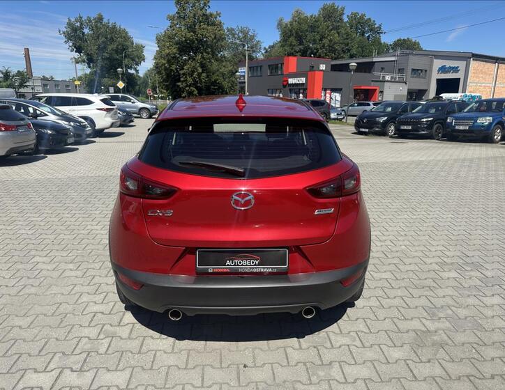Mazda CX-3 4