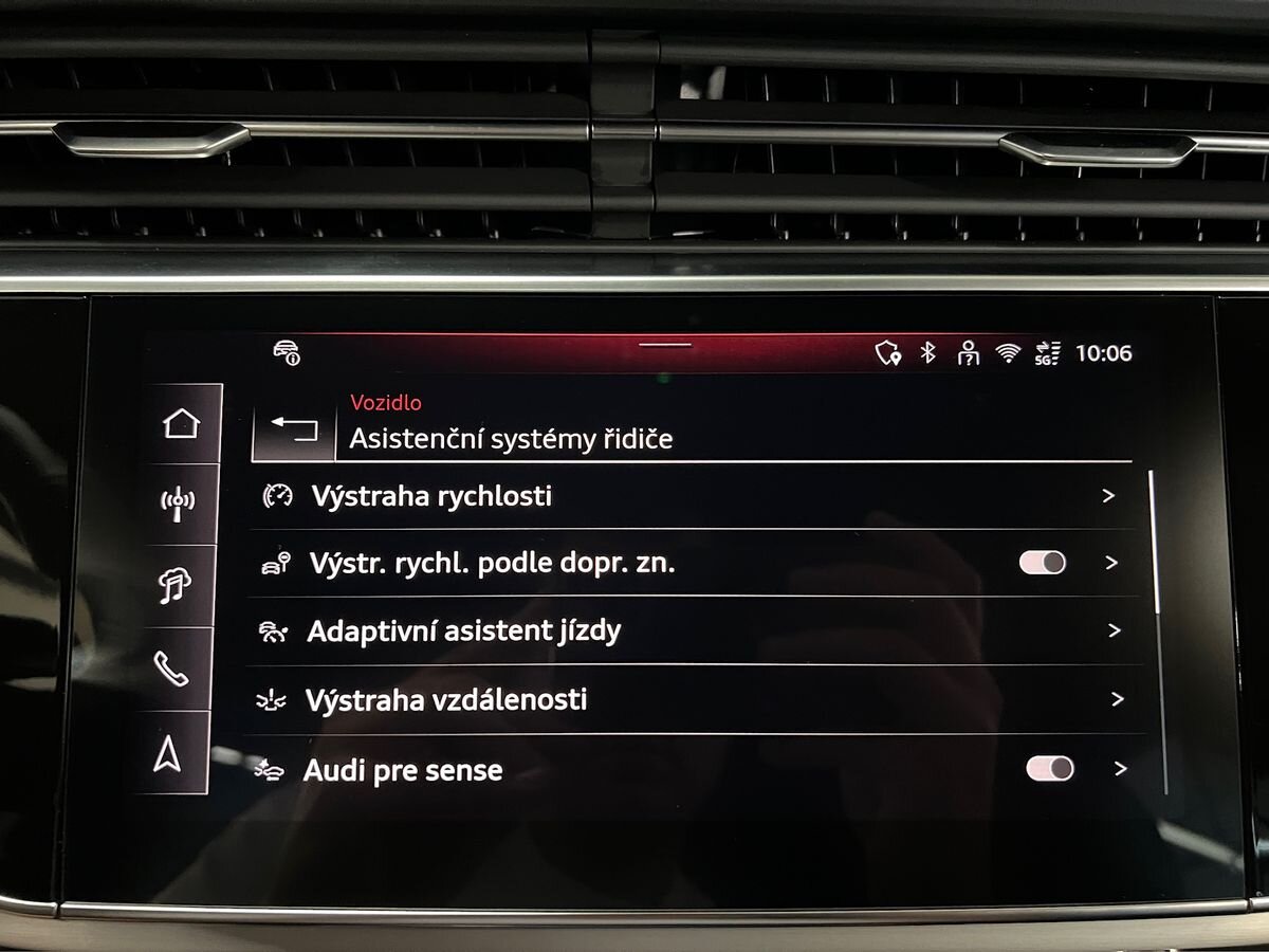 Audi Q8 SUV 3,0 l 210 kw