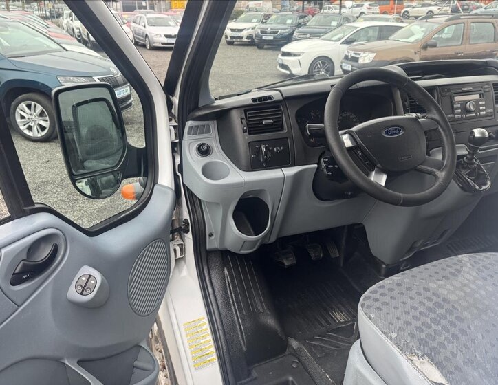 Ford Transit Skříň 2,2 l 114 kw