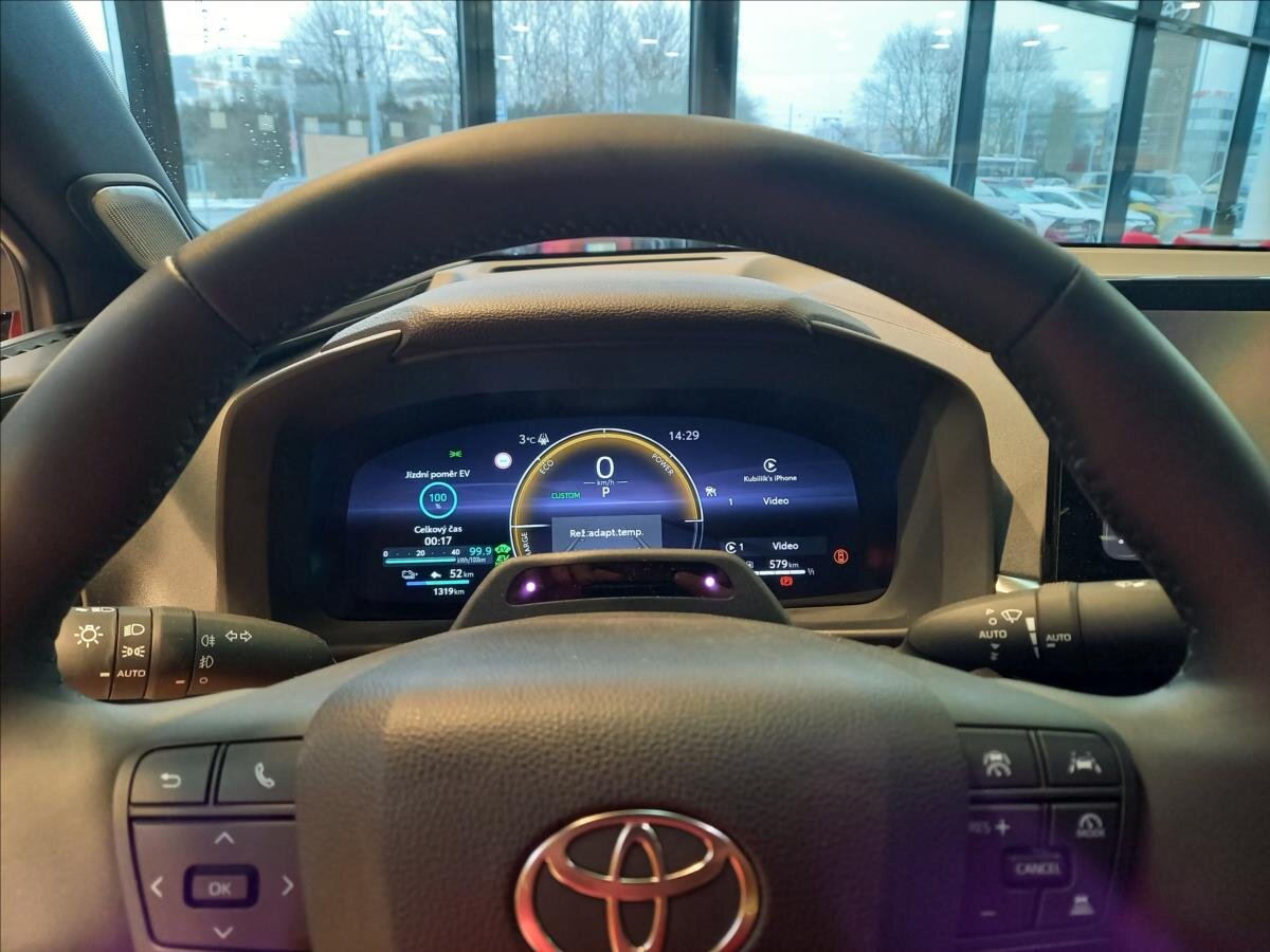 Toyota C-HR Hatchback 2,0 l 112 kw