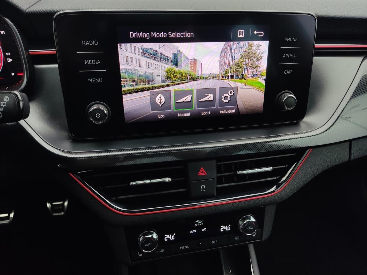 Škoda Scala Hatchback 1,5 l 110 kw