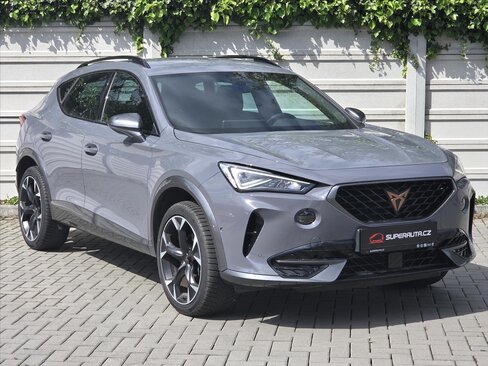 Cupra Formentor SUV / Terénní 1,5 l 110 kw