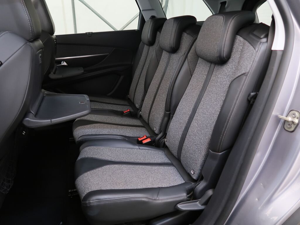 Peugeot 5008 SUV / Terénní 1,2 l 96 kw