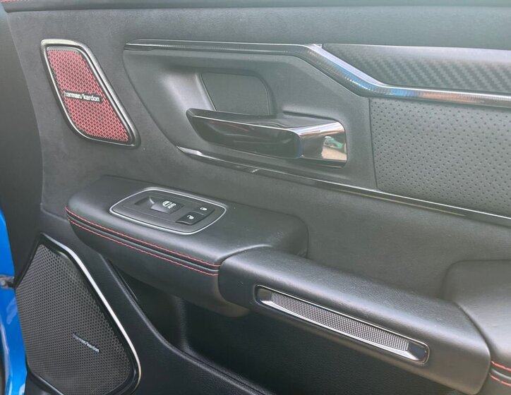 Dodge RAM 1500 Pick-up 6,2 l 523 kw