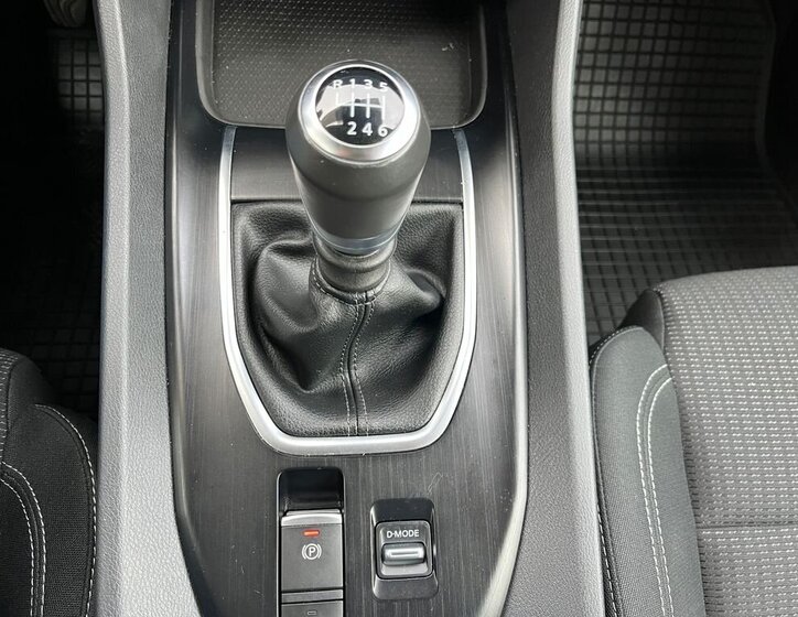 Nissan Qashqai SUV 1,3 l 116 kw