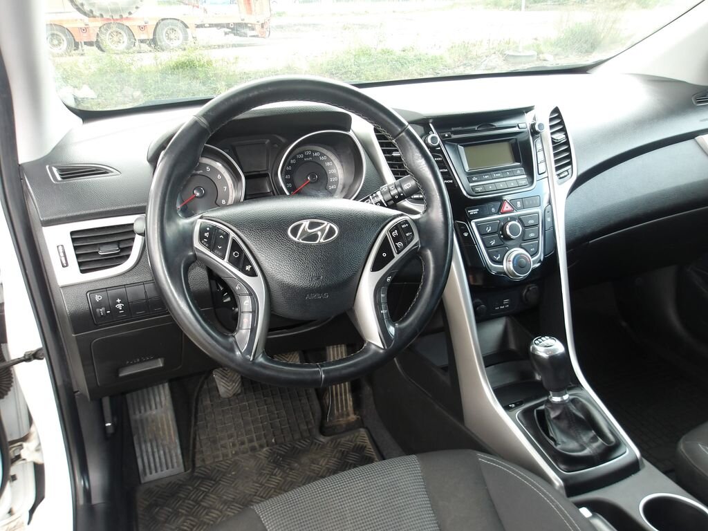 Hyundai i30 Kombi 1,6 l 88 kw