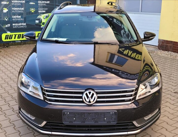 Volkswagen Passat Kombi 1,4 l 90 kw