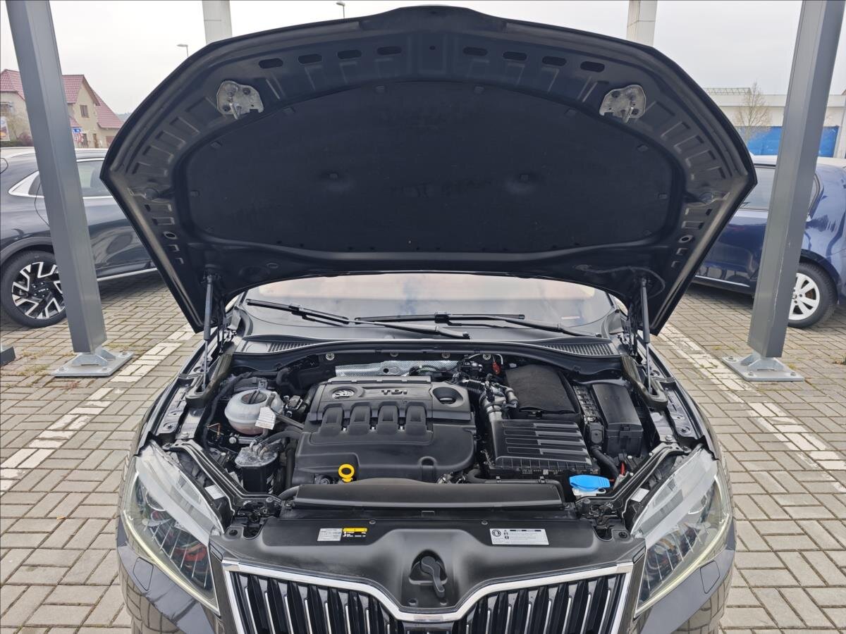 Škoda Superb Sedan / Limuzína 2,0 l 110 kw