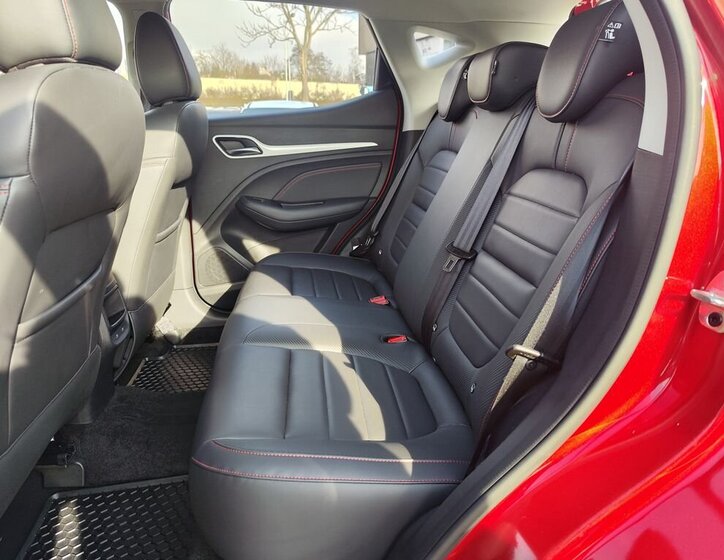 MG ZS SUV 999,0 82 kw