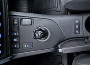 Toyota Auris Hatchback 1,8 l 73 kw