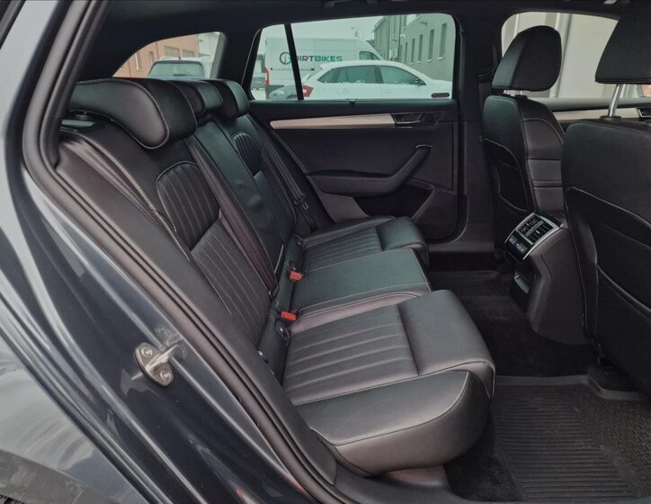 Škoda Superb Kombi 2,0 l 140 kw