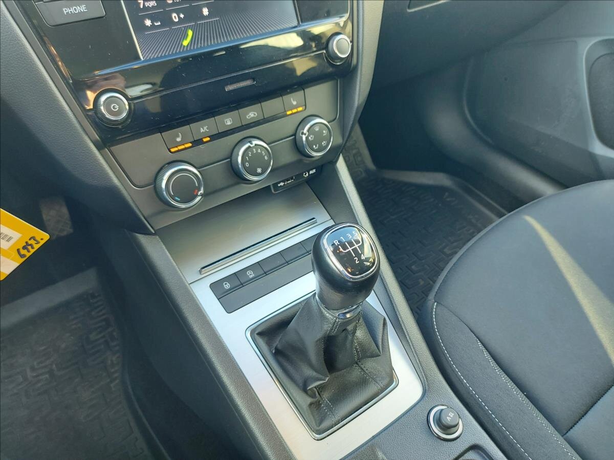 Škoda Octavia Kombi 1,6 l 85 kw