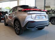 Toyota C-HR 4