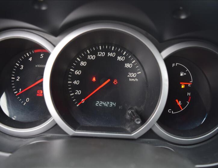 Suzuki Grand Vitara 30