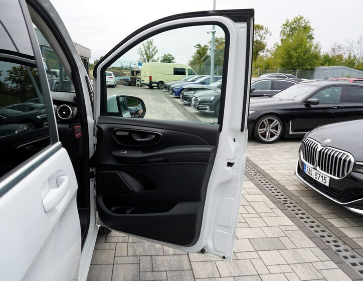 Mercedes-Benz Třídy V 18