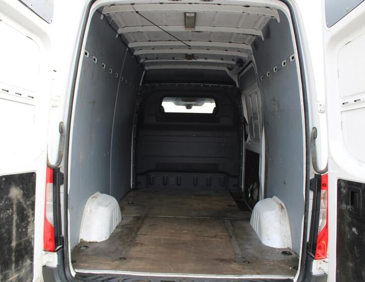 Mercedes-Benz Sprinter 7