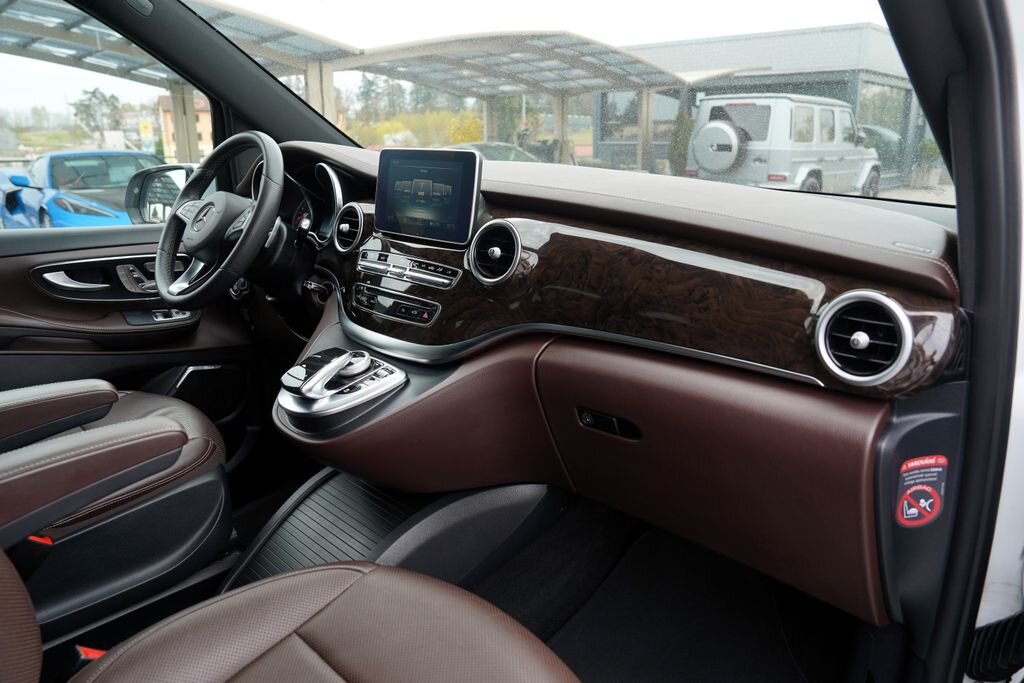 Mercedes-Benz Třídy V MPV 2,1 l 140 kw