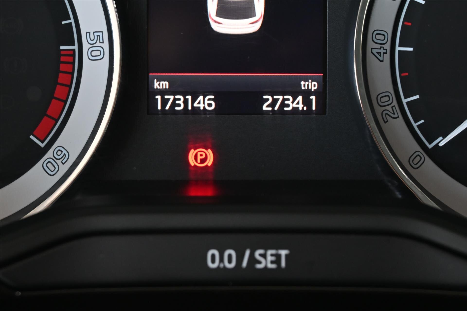 Škoda Superb Kombi 2,0 l 110 kw