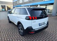 Peugeot 5008 MPV 1,6 l 88 kw