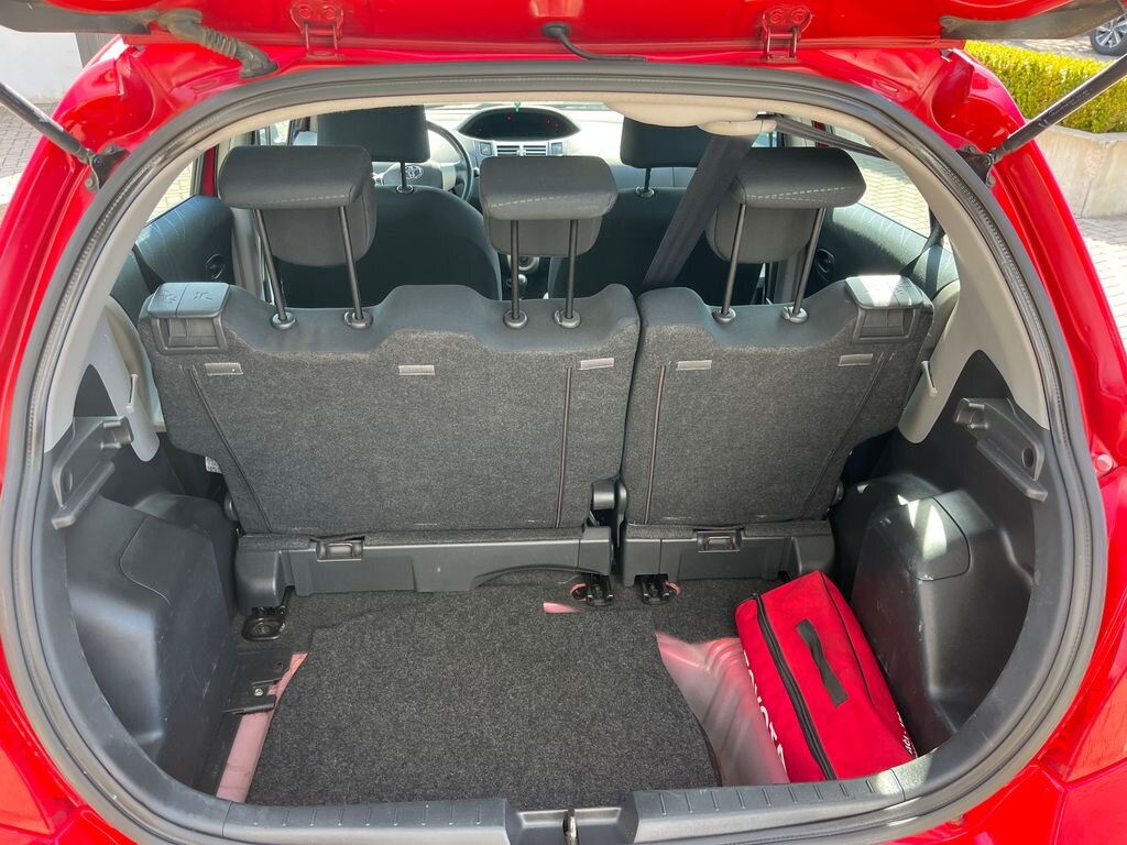 Toyota Yaris Hatchback 1,3 l 64 kw