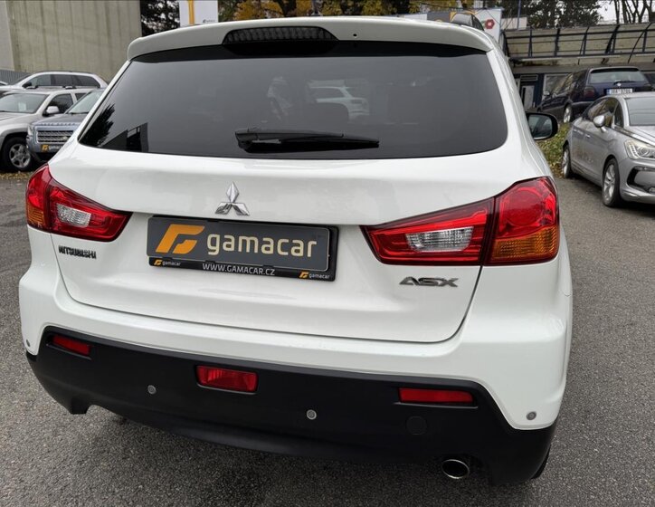Mitsubishi ASX SUV 1,8 l 110 kw