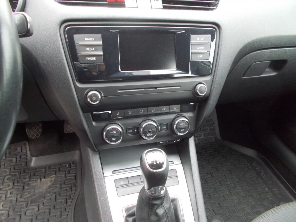 Škoda Octavia Kombi 2,0 l 110 kw